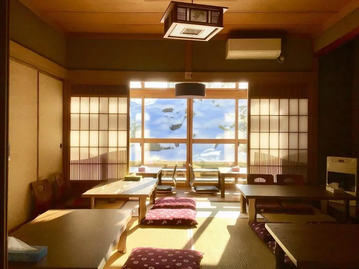 Plum House Otaru Hotel 3*,
